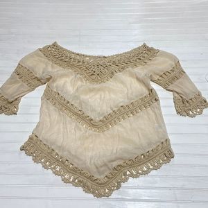 Laga v neck cream colored crochet tops size medium
